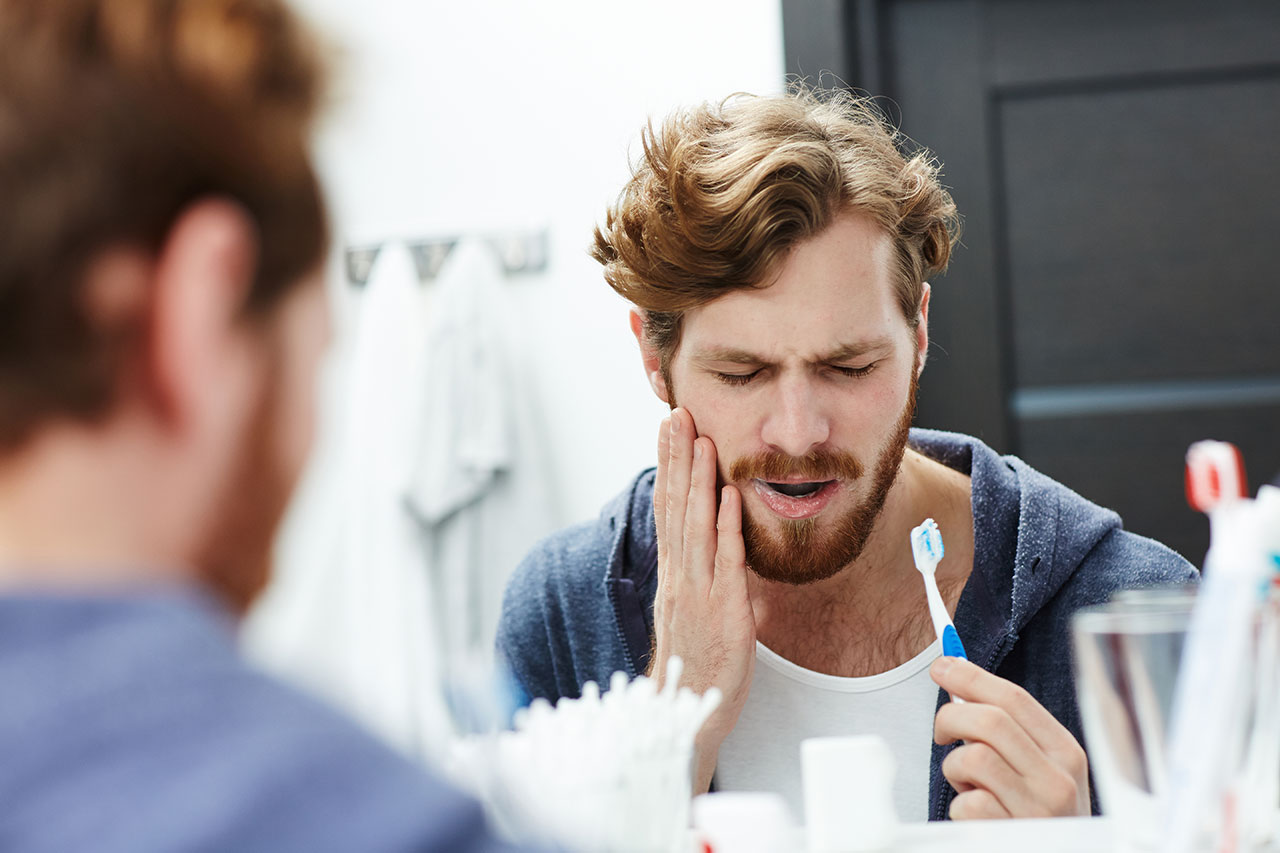 Lake Houston Endodontics | Why Does My Tooth Hurt When I Bite Down? A Guide for Humble, TX Patients